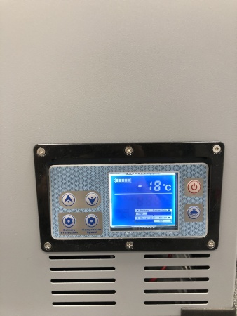 Компрессорный автохолодильник ICE CUBE IC75 (12/24/110/220V)