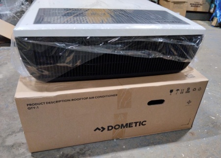 Автокондиционер Dometic FreshJet FJX4 2200 (220V, 2200 Вт с вент панелью)
