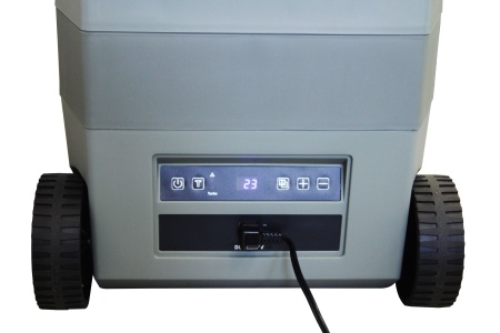 Компрессорный автохолодильник ICE CUBE IC-63 (12/24/110/220V)