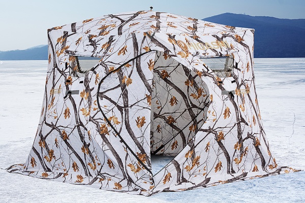 Палатка для рыбалки 4-местная HIGASHI WINTER CAMO PYRAMID PRO, зимняя, трехслойная, -35