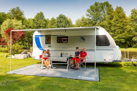 Маркиза в мягком чехле Fiamma Caravanstore 440 см, вылет 250 см