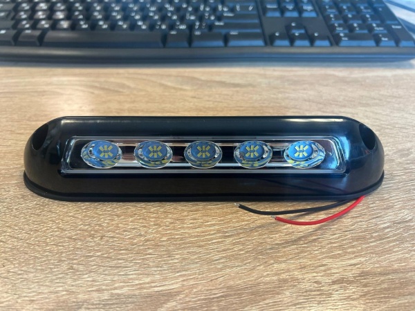 Светильник водонепроницаемый, 12В, холодный свет, 600-700 люмен, 8Вт