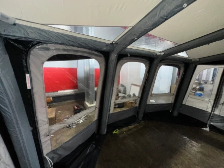 Надувная палатка для каравана Dometic Ace AIR 400 S (ширина 4  метра)