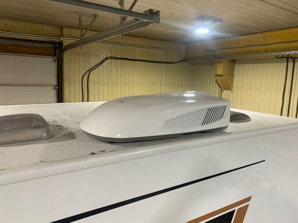 Автокондиционер PMDV-12 (220V, 3,5 квт) на автодом