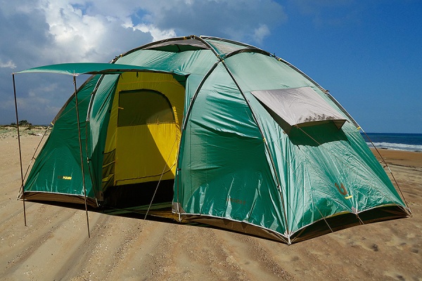 Летняя каркасная палатка на 6 мест TauMANN Montana 6 (Higashi)