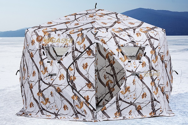 Палатка для рыбалки 8-местная HIGASHI WINTER CAMO SOTA PRO, зимняя, трехслойная, -35