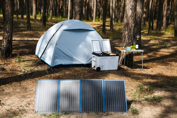 Портативная солнечная панель Libhof SPF-4120 (120Вт)